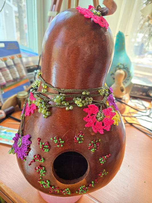 Gourd Birdhouse Workshop with Joanne