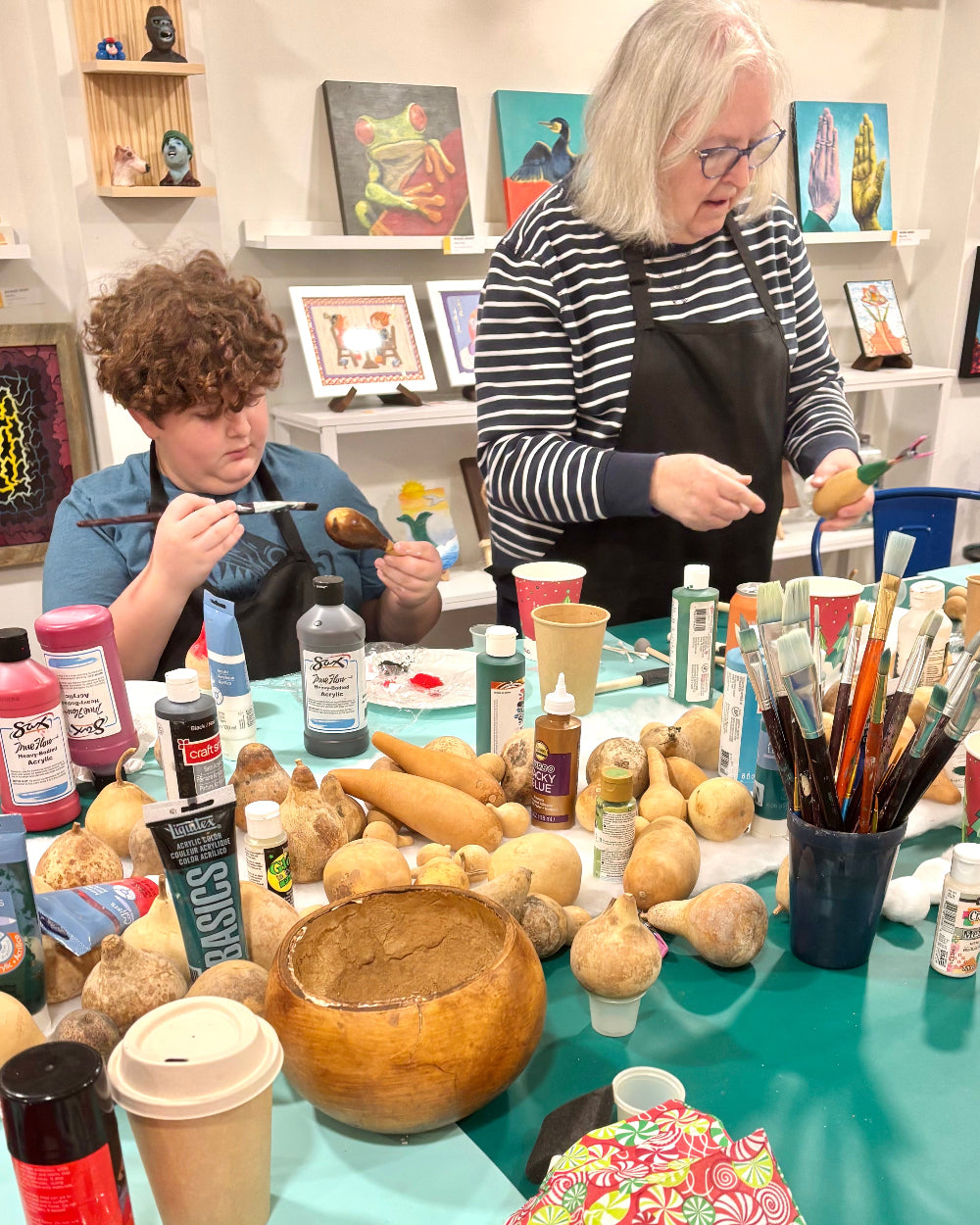 Gourd Birdhouse Workshop with Joanne